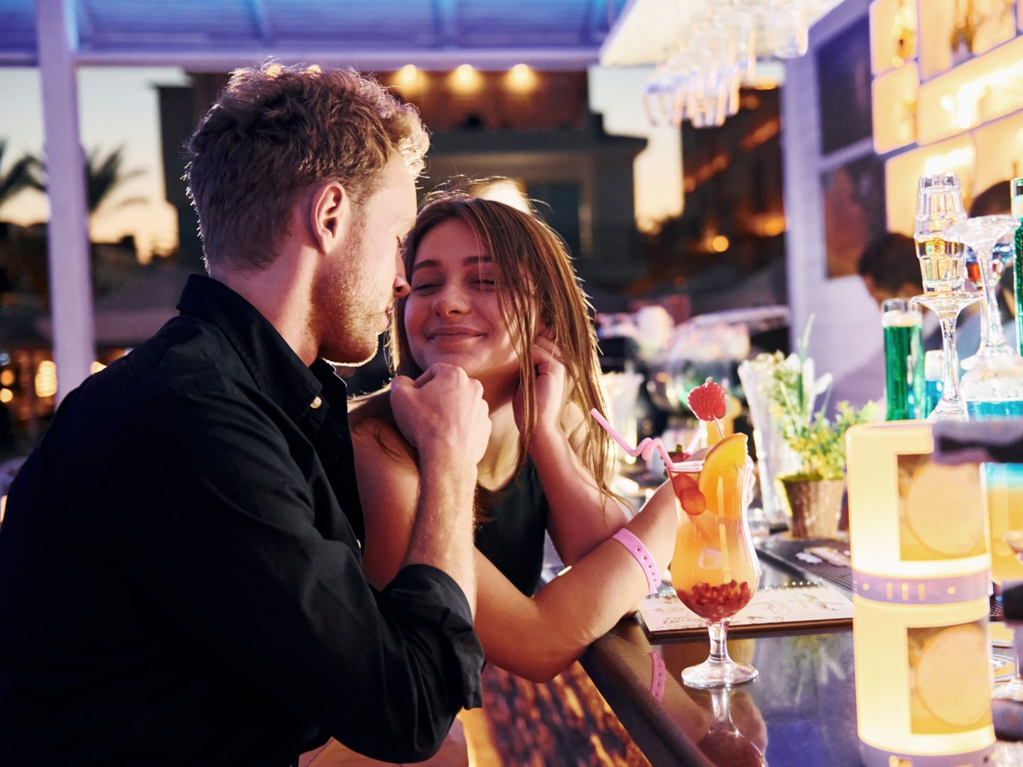 Bubbly Nights at The Bend Liquor Lounge